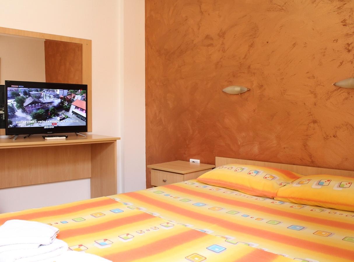 Apartments Mare Budva Rum bild