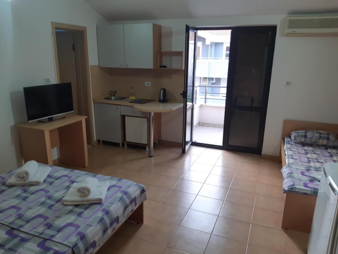 Apartments Mare Budva Exteriör bild